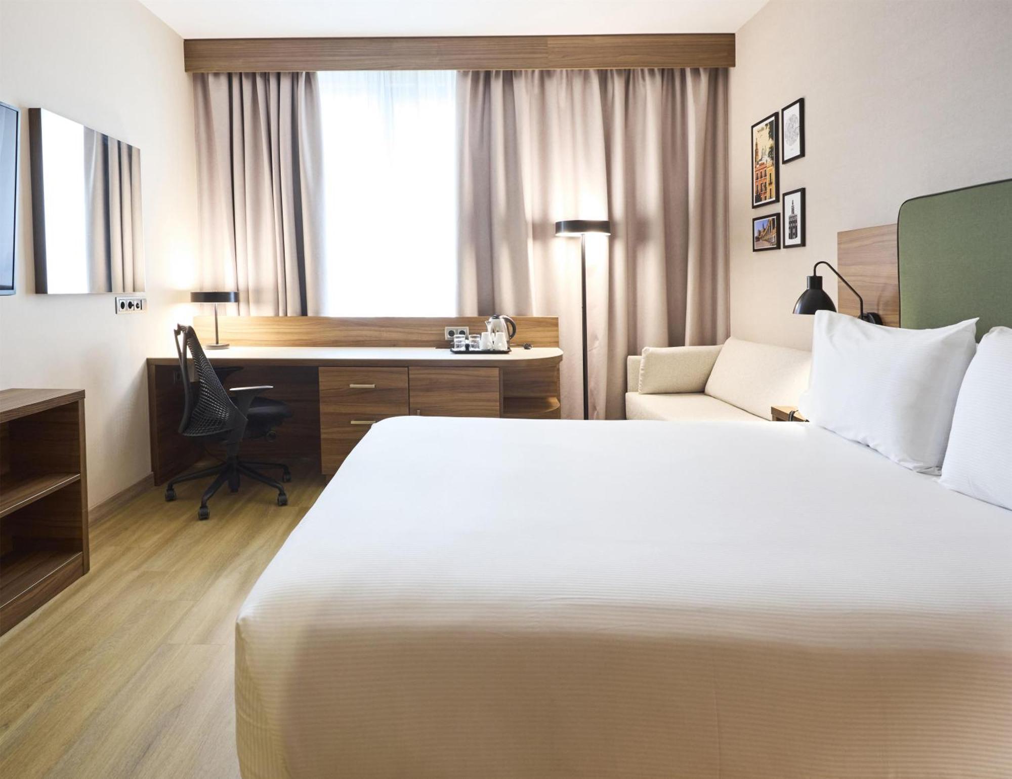 Hilton Garden Inn Sevilla — Photos 3